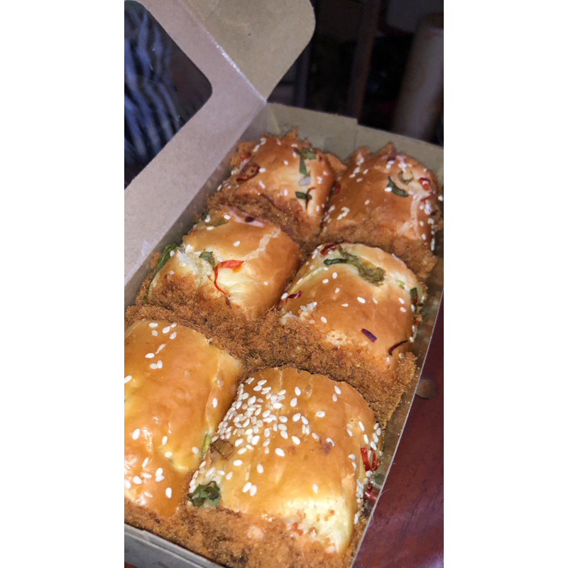 

Kue Makanan Enak Roti Abon Roll Box - Food, Baking Selai Milk Pasta