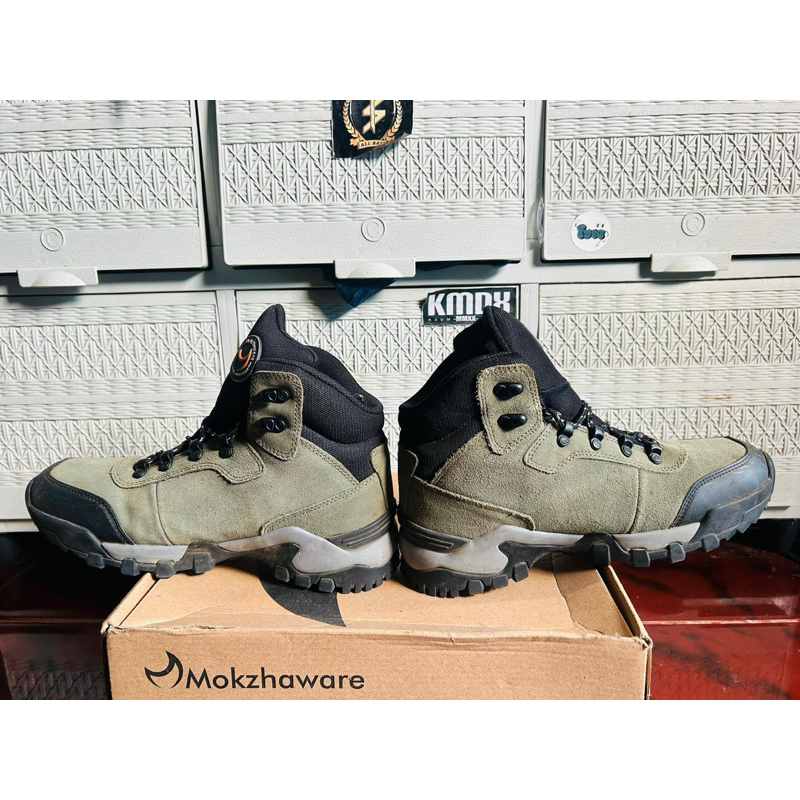 SEPATU GUNUNG MOKZHAWARE COWO