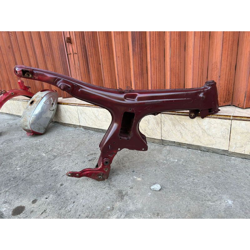 Rangka frame body Honda s90 s90z original bekas