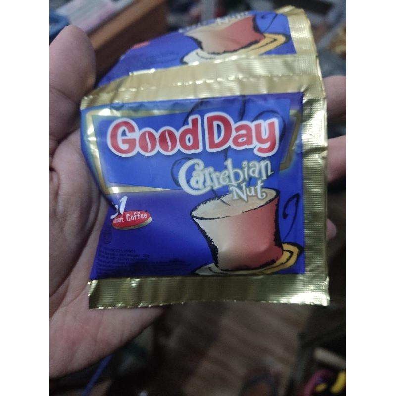 

Kopi Good Day Carrebian nut