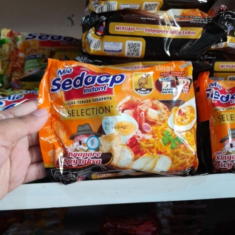 

Mie Sedap selection | laksa | korean spicy | cheese buldak