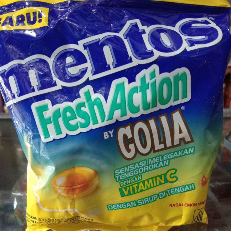 

MENTOS FRESH ACTION by GOLIA 100,8g isi 42butir @2,4g