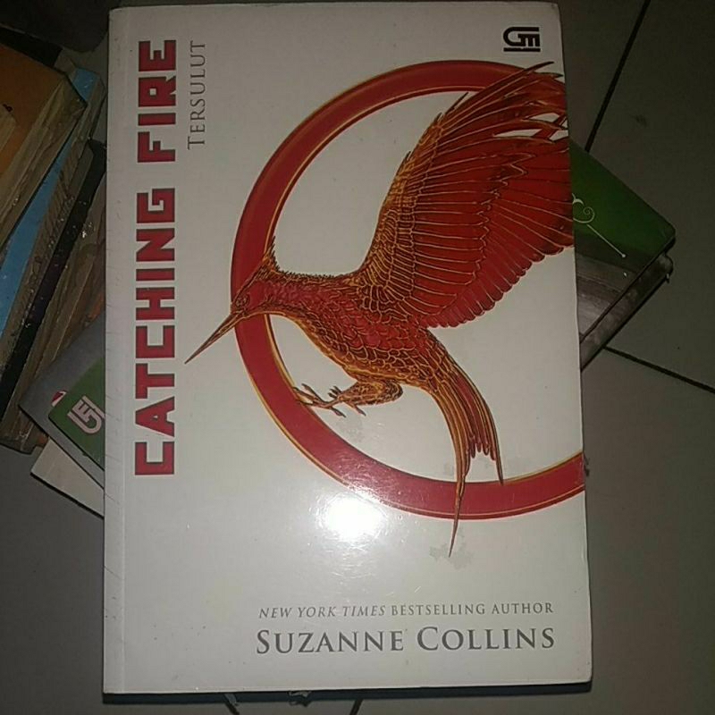 Catching Fire - Suzanne Collins