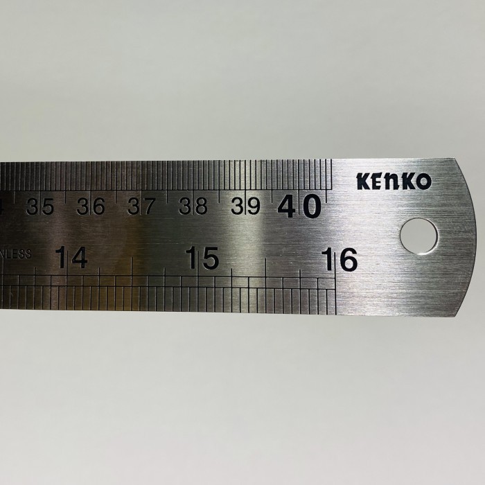 

penggaris besi kenko 30 cm / penggaris besi satuan (1pcs)