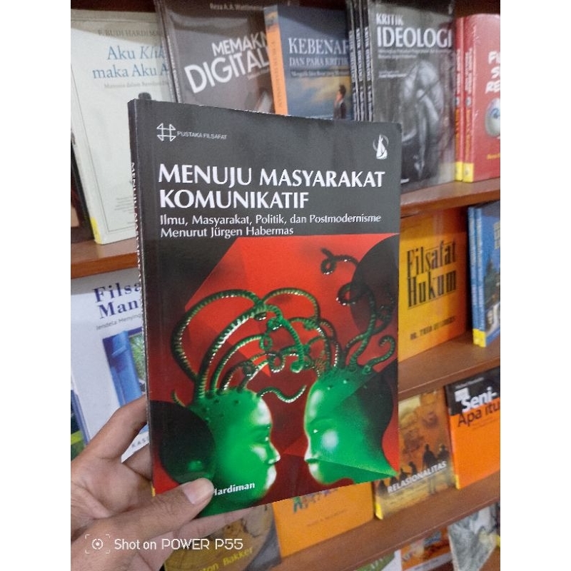 BUKU MENUJU MASYARAKAT KOMUNIKATIF