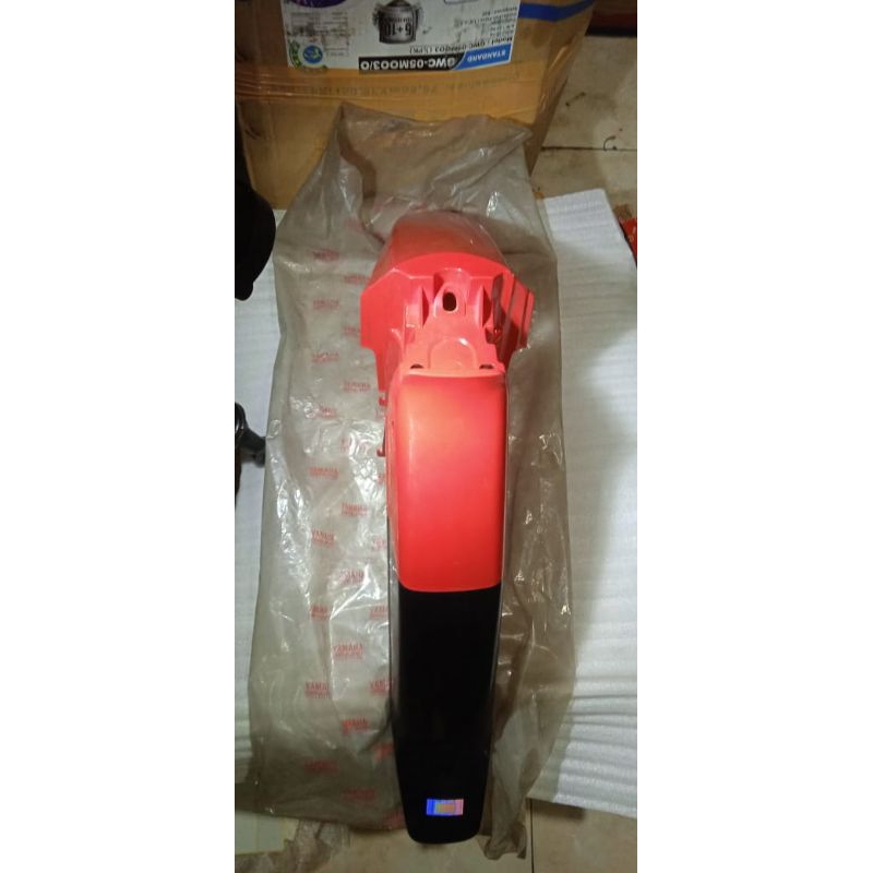 Slebor depan yamaha force1 merah original baru