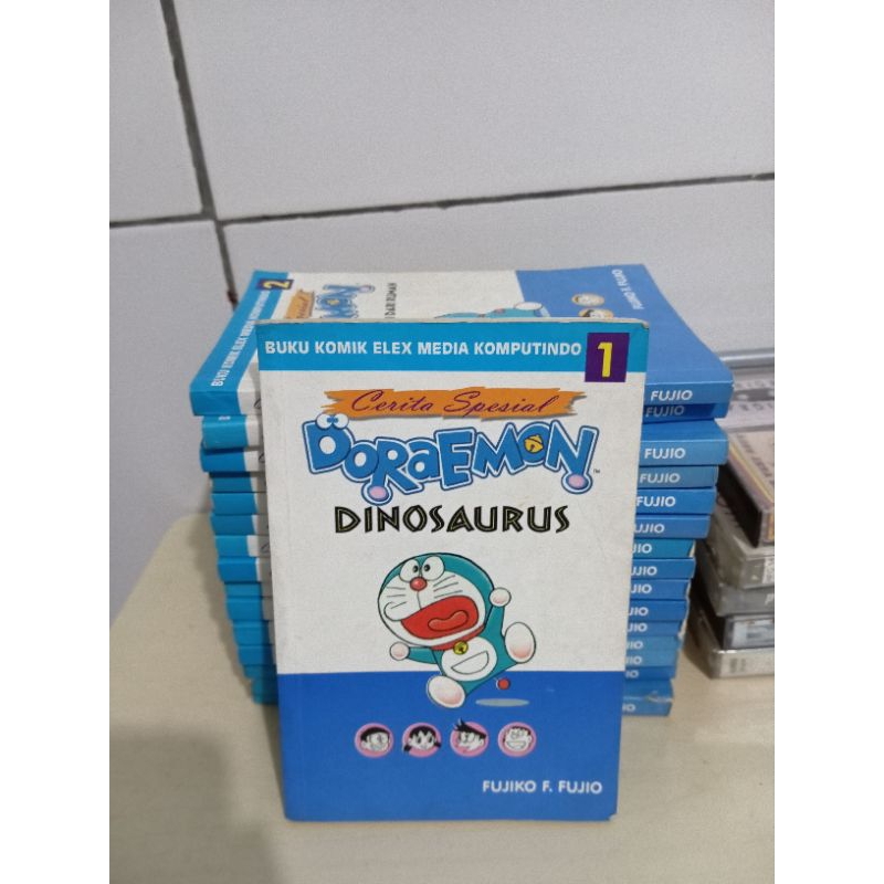 Buku Komik Doraemon Cerita Spesial 1-10 split