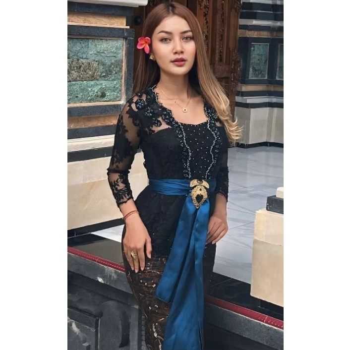 Kebaya Premium Soltis Metalik Payet Bunga Tempel Pundak / Kebaya Bali / Kebaya Modern / Kebaya Konda