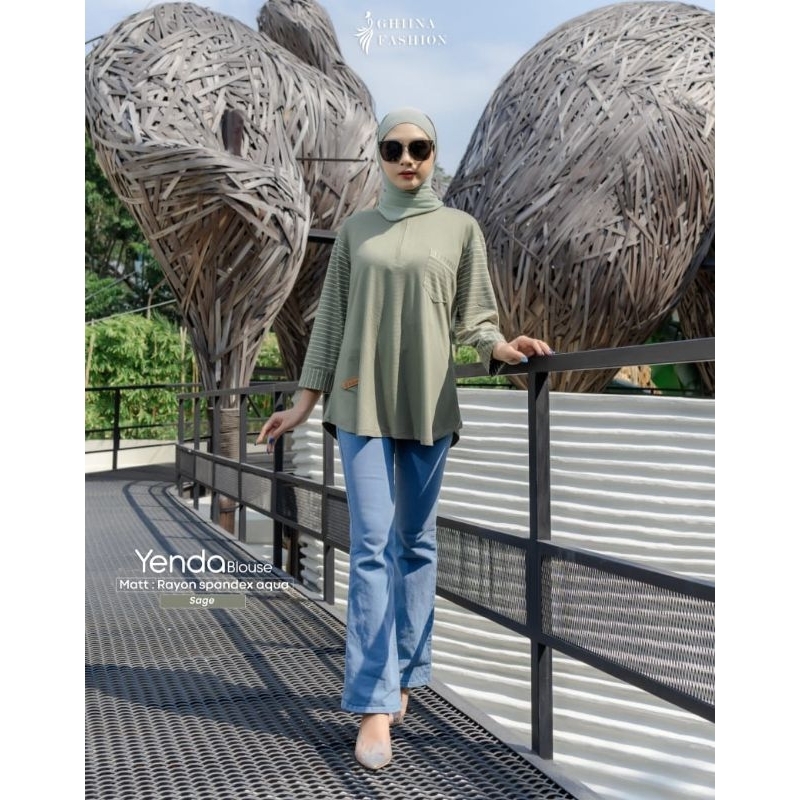 Yenda Blouse by Ghina Fashion