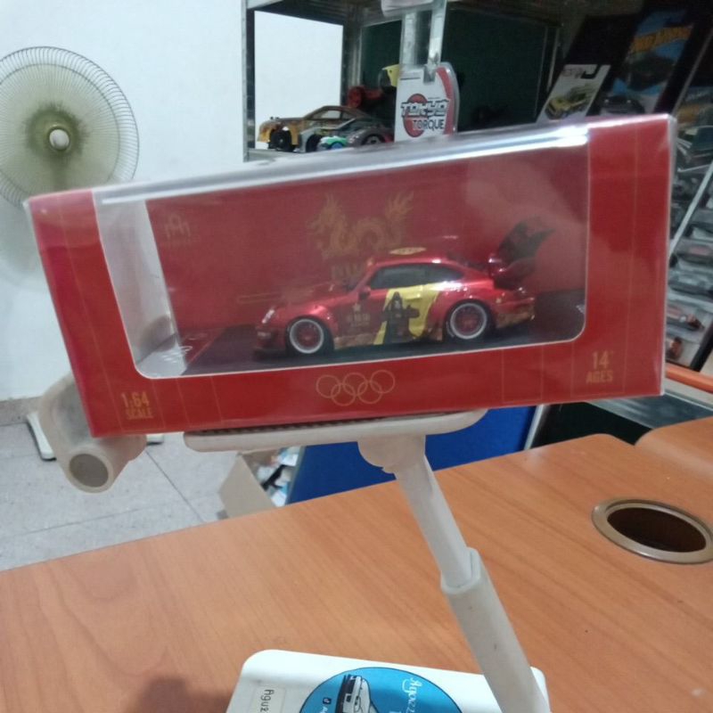 MODERN ART TIME MICRO RWB 1:64 PORSCHE 993 CHINA