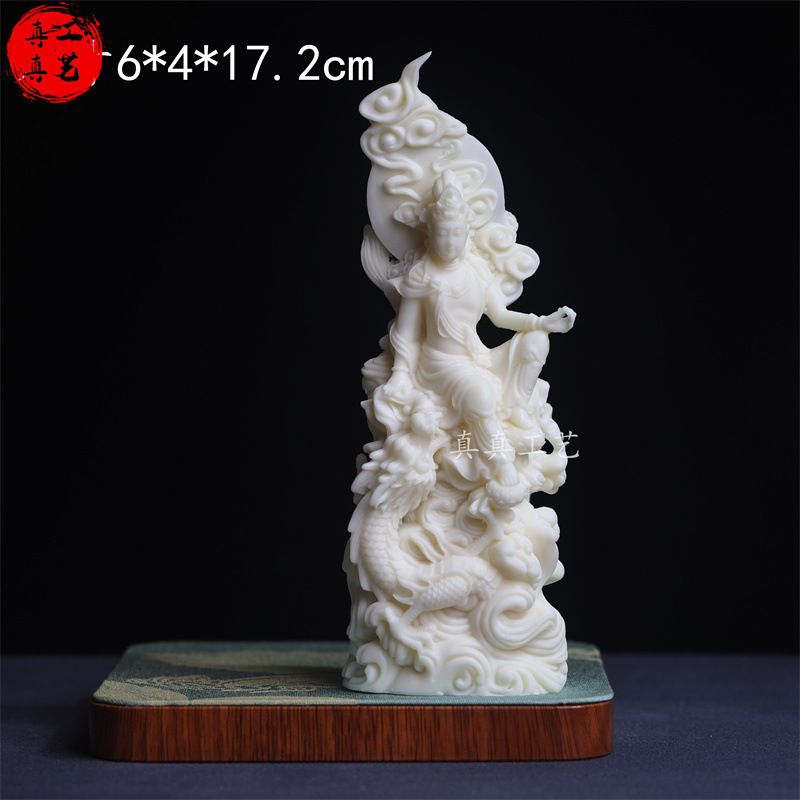 Guanyin  / Kwan Im duduk naga