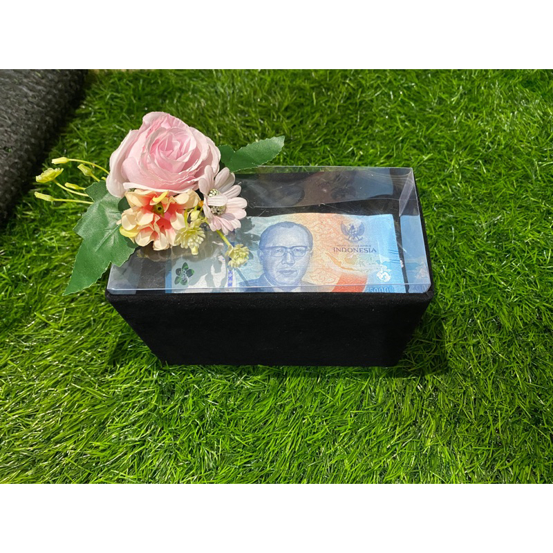 kotak uang hantaran seserahan