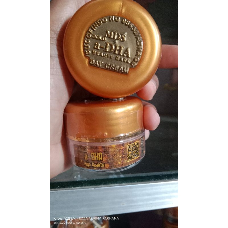 ECER CREAM SIANG & MALAM  DHA HIGH QUALITY