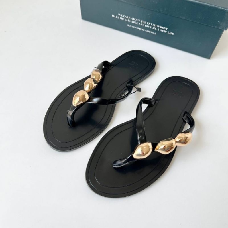 PROMO SALE Sandal jepit zara flat hitam