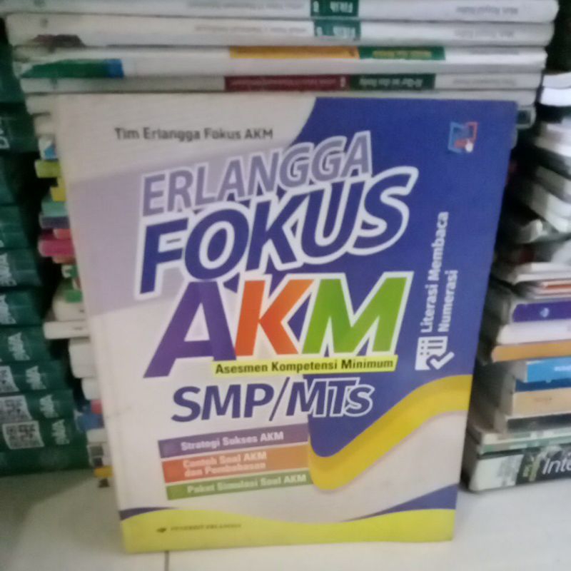 buku AKM SMP ERLANGGA