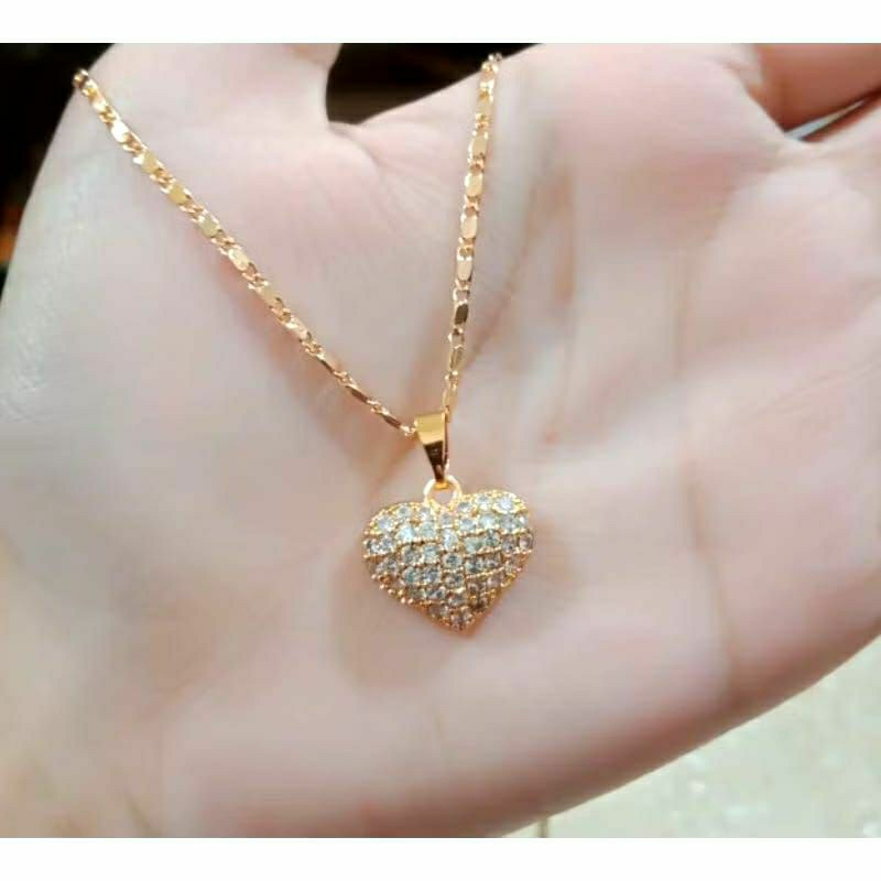 kalung titanium liontin love