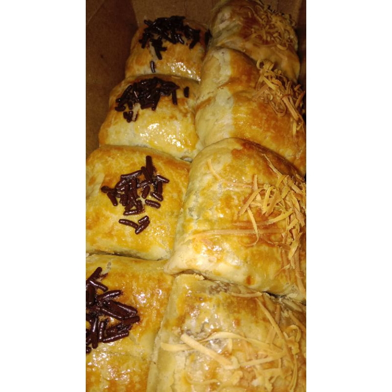 

Bolen pisang cokelat