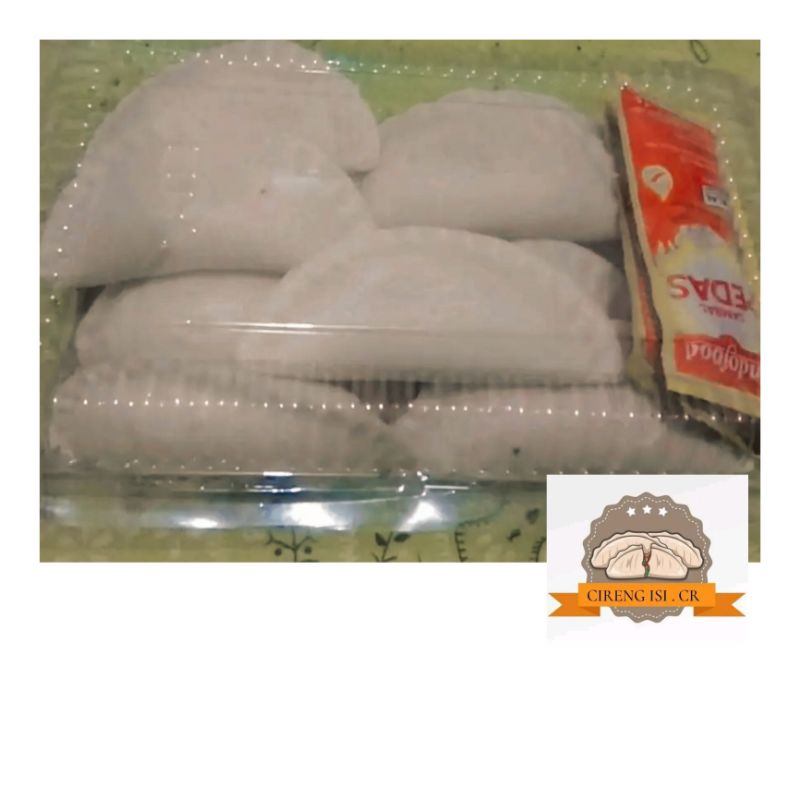 

Cireng isi ayam suwir