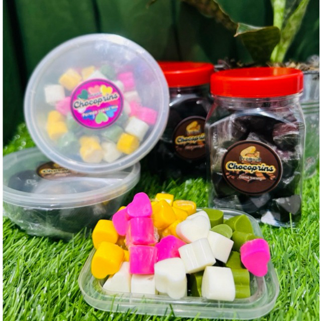 

shasya snack | chocoprins | coklat kacang | coklat buah |coklat karakter | coklat valentine | cemilan anak | jajanan anak | cemilan kekinian | jajanan viral | coklat warna | coklat chocoprins | coklat green tea | coklat melon