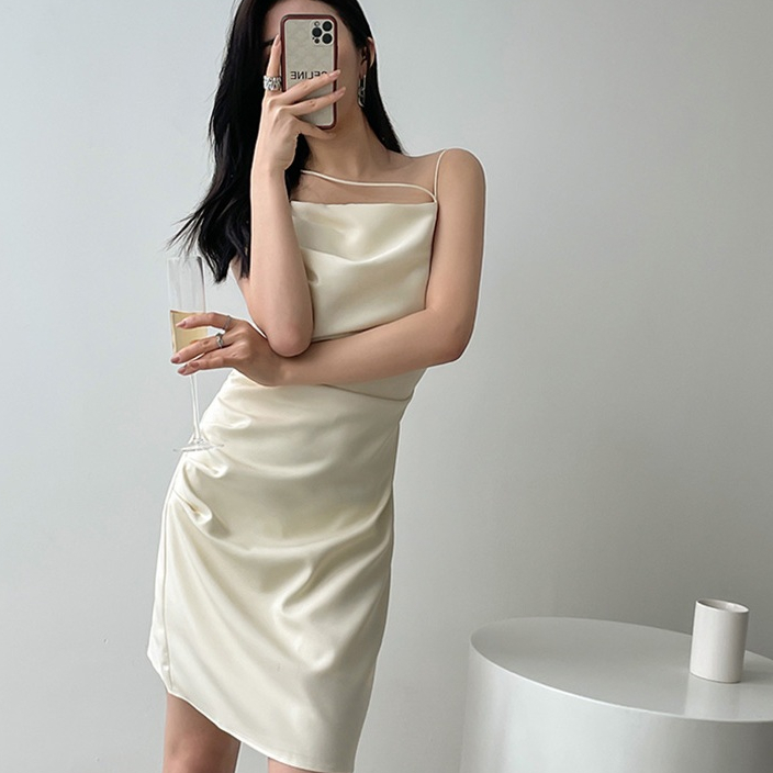 【Vanessa】Sexy Spaghetti Strap Pleated Satin Slit Mini Dress 7133 (S/M/L)