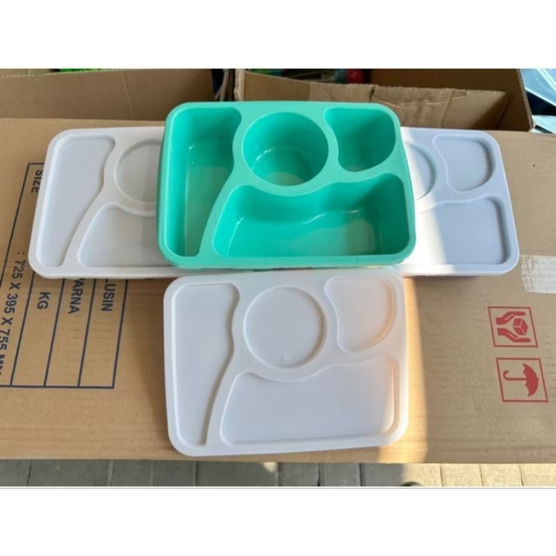 Ompreng/Ompreng sekat/Ompreng sekat 4/Kotak bekal/Wadah makanan/Tempat makan 4 sekat