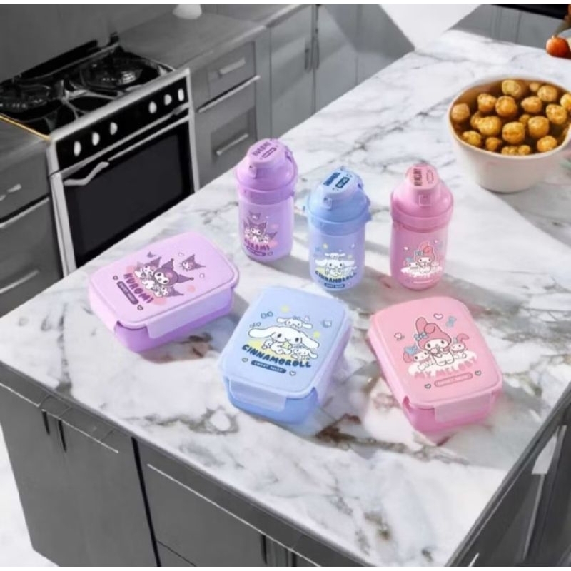 Set Tempat Makan + Botol Minum / Set Tempat Makan Anak / Tempat makan Dan Botol Anak SANRIO