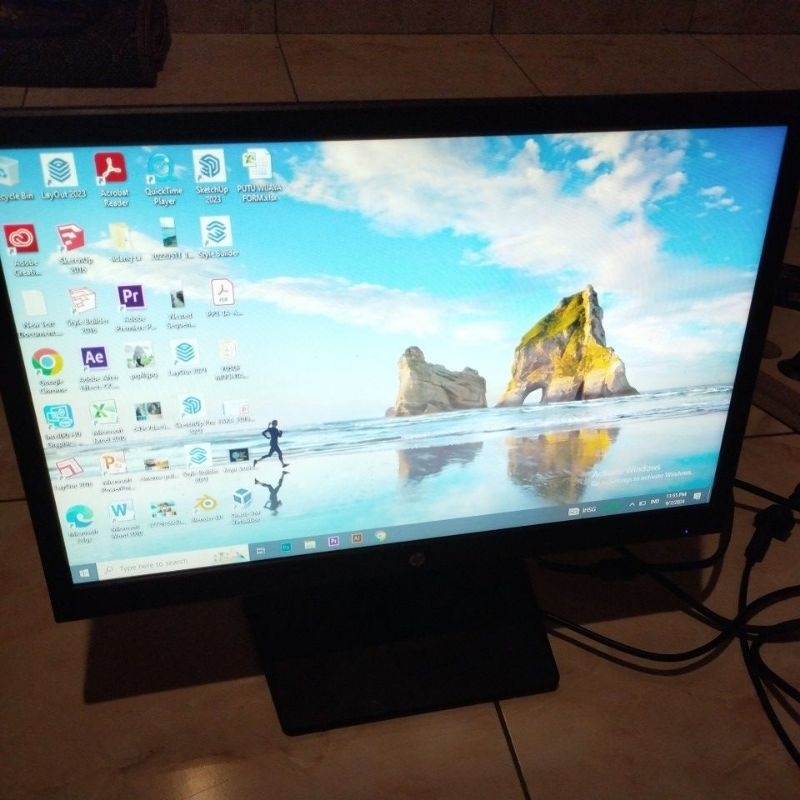 TERMURAH MONITOR MERK HP 19 V190 19INCH SECOND