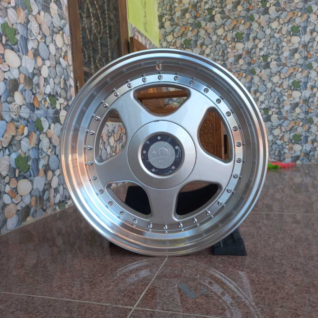 1 SET VELG BARU Oz Futura R16 H8 PCD 100/114 Wrn Silver Bibir Polish