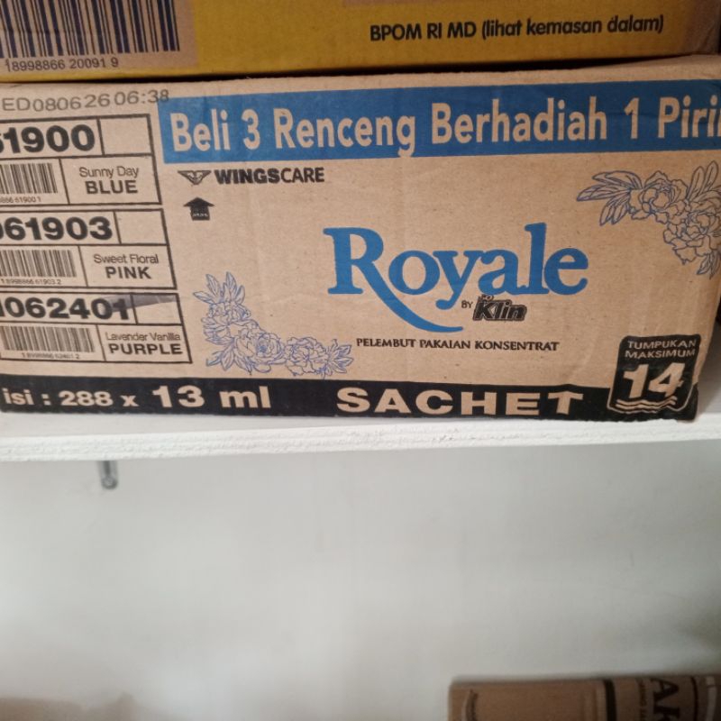 ROYALE PEWANGI pakaian