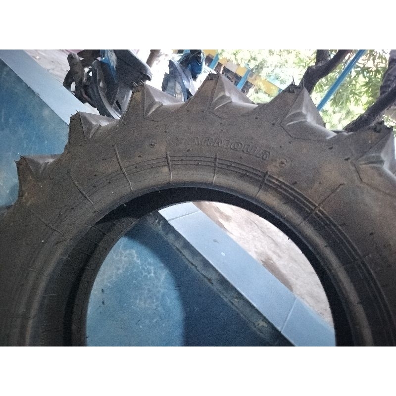 bantraktor ukuran 8-18