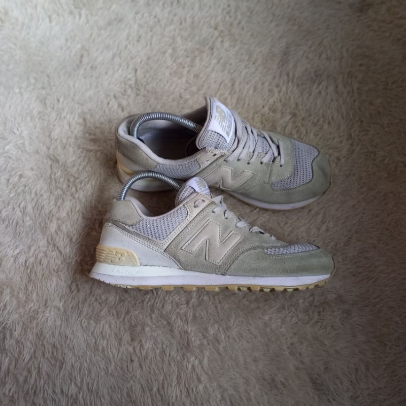 sepatu New Balance 574 suede original second preloved bekas