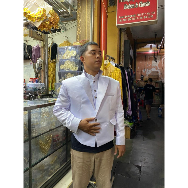 Beskap putih solo langenharjan