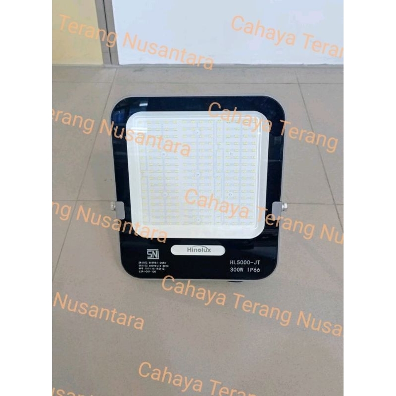 LampuSorot 300 Watt led Hinolux lampu tembak led 300 watt Hinolux lampu sorot led Hinolux 300watt