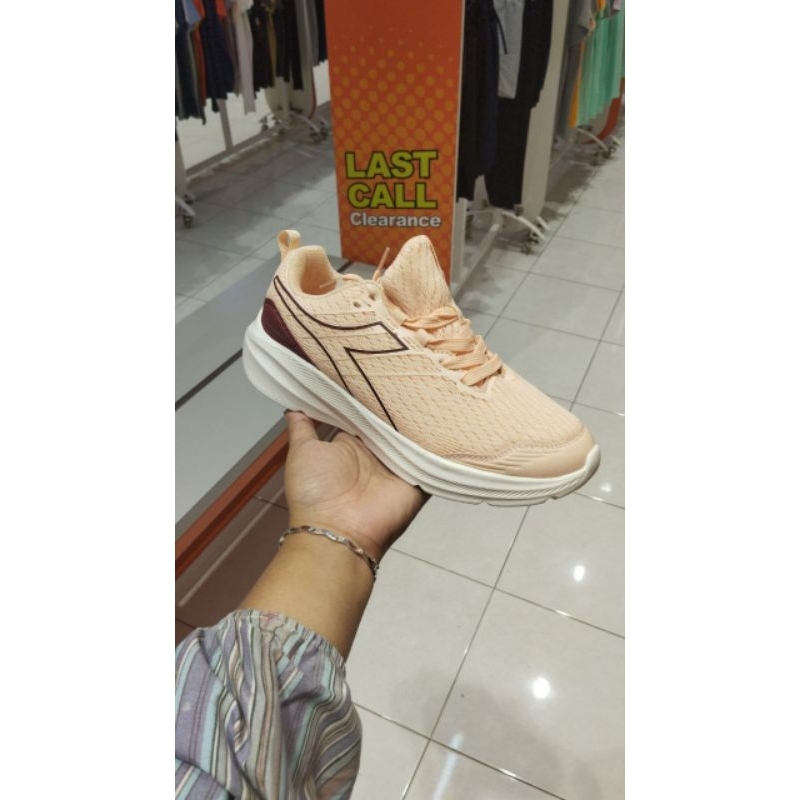 SALE‼️ DIADORA PINK RUNNING WOMEN ORIGINAL