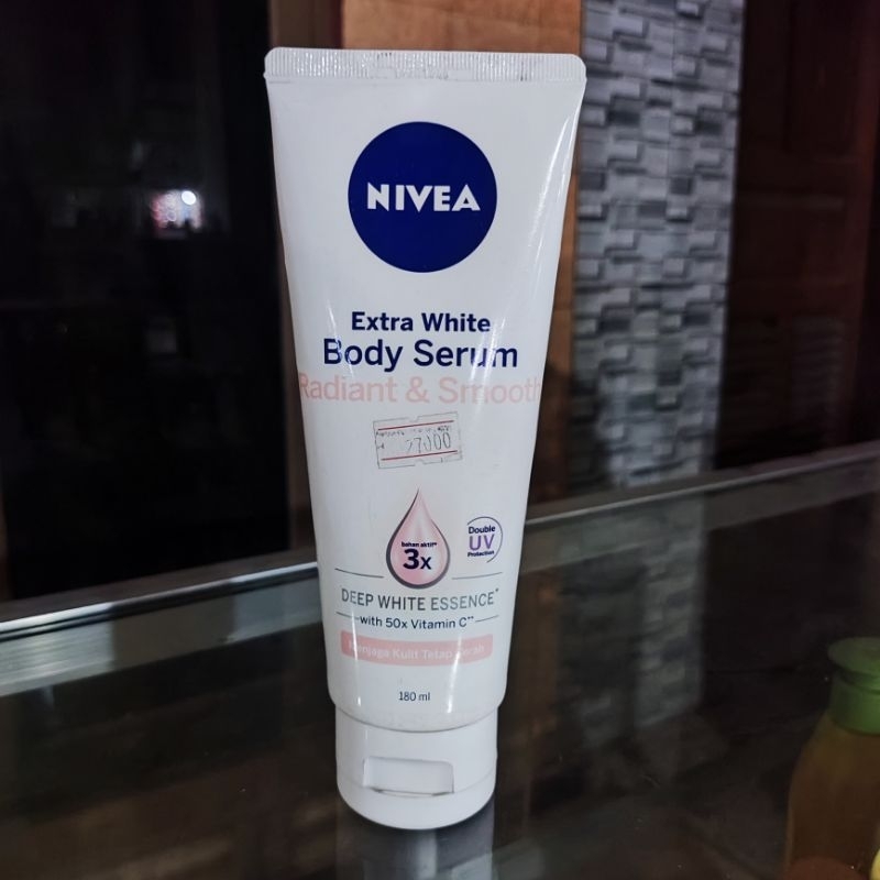 Nivea Extra White Body Serum