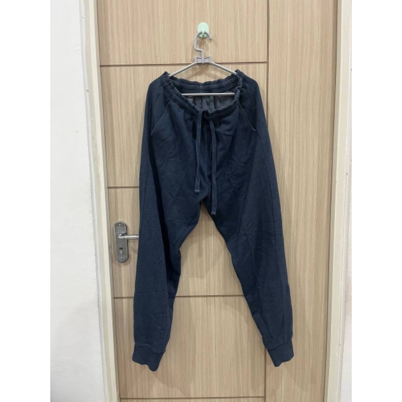 celana olahraga - celana trining unisex - celana jumbo - trining jumbo - preloved - thrift