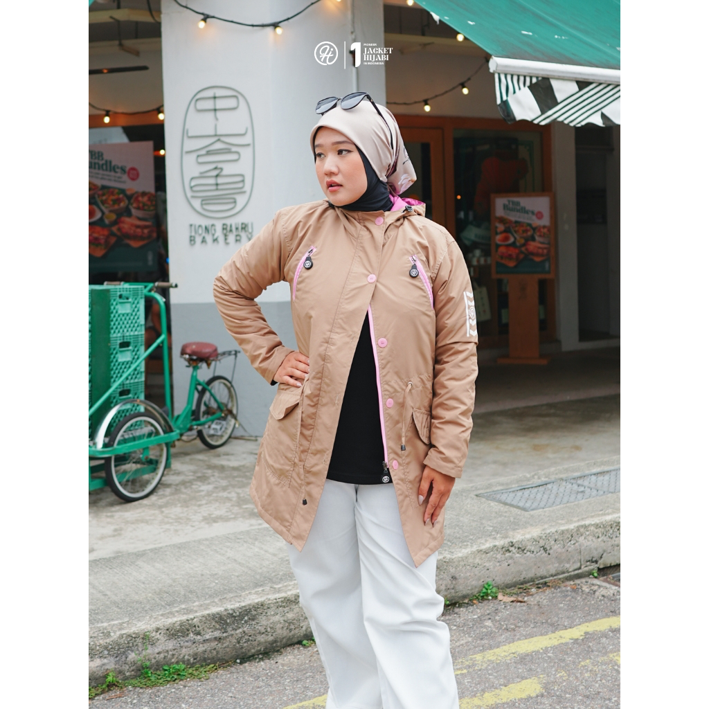 Hijacket Montix Parka Muslimah Jaket Sporty Anti Angin untuk Traveling dan Naik Gunung