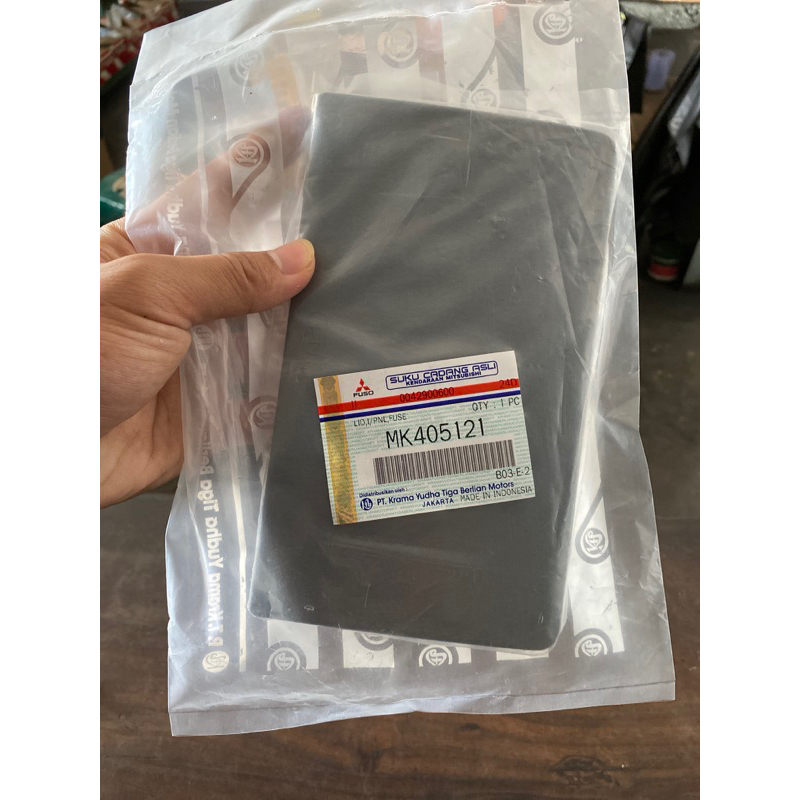 Tutup Sekring Canter Ori KTB 100% MK405121