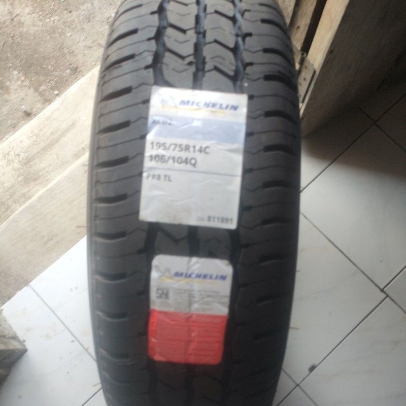 BAN MICHELIN XCD2 195/75 R14