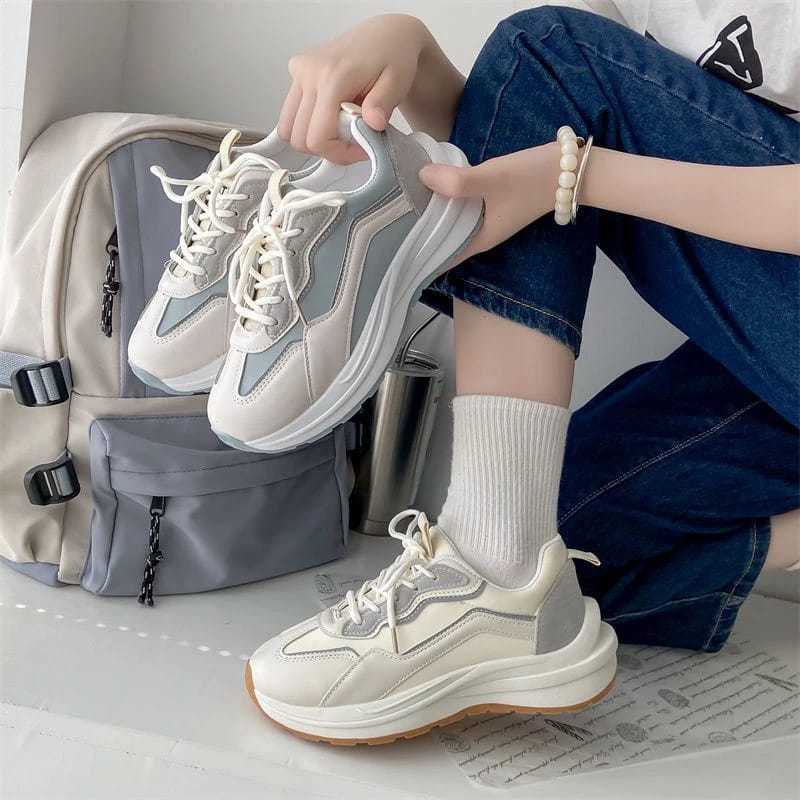Sepatu Wanita Sneakers Terbaru Sepatu Kasual Cewek Kekinian