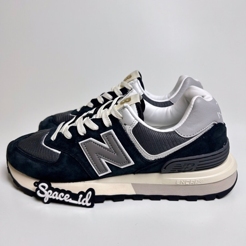 NEW BALANCE 574 LEGACY BLACK