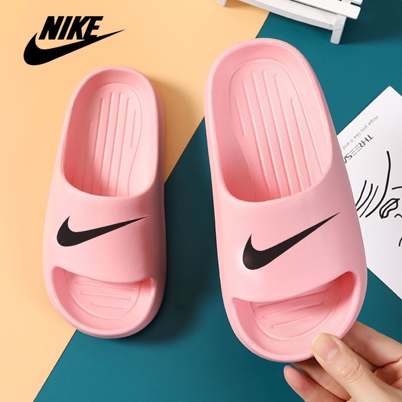 Nike Sandal Dalam Ruangan Uniseks Sandal anak laki laki sendal perempuan EVA Ringan Lentur Sandal Ru