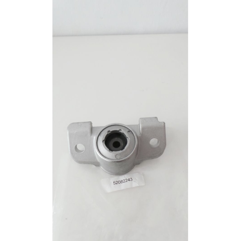 Support shock belakang kiri Chevrolet Spin Imitasi