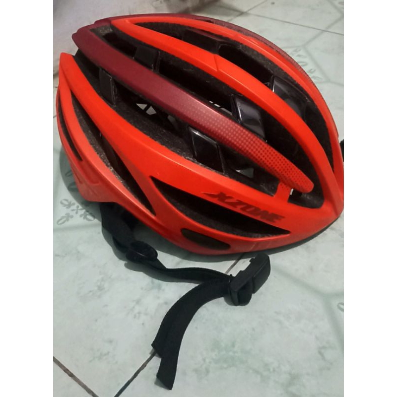 Helm sepeda XZONE sizel L