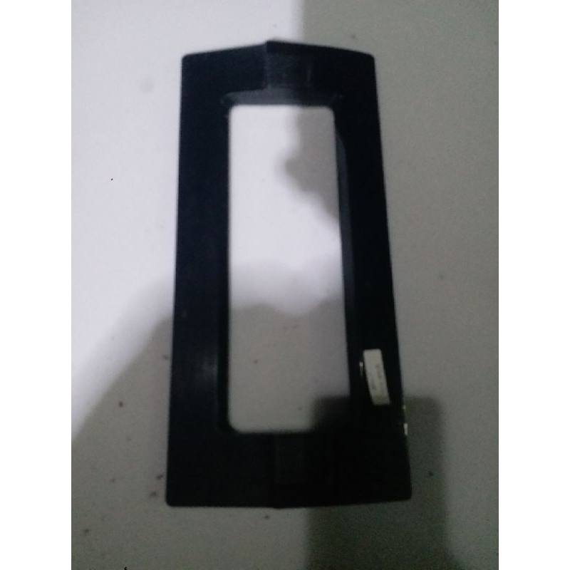 stang kaki tv led sony 32r402a