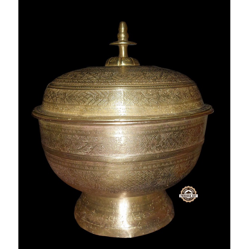 Bokor tutup / abun kuningan ukir kuno PALEMBANG / BANJAR ( Bt - 16 )