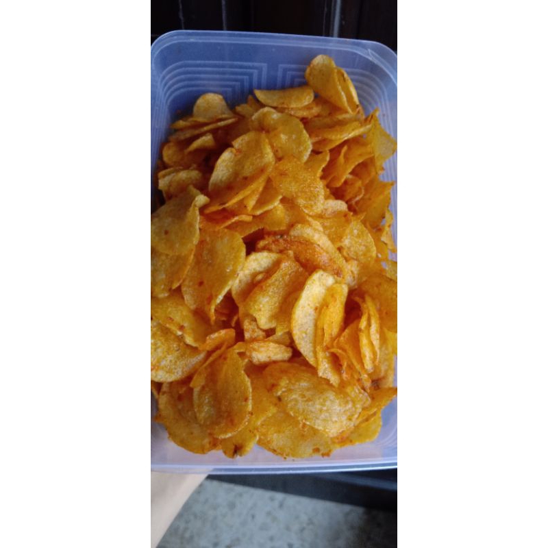 

Keripik Kentang Chips Pedas Asin