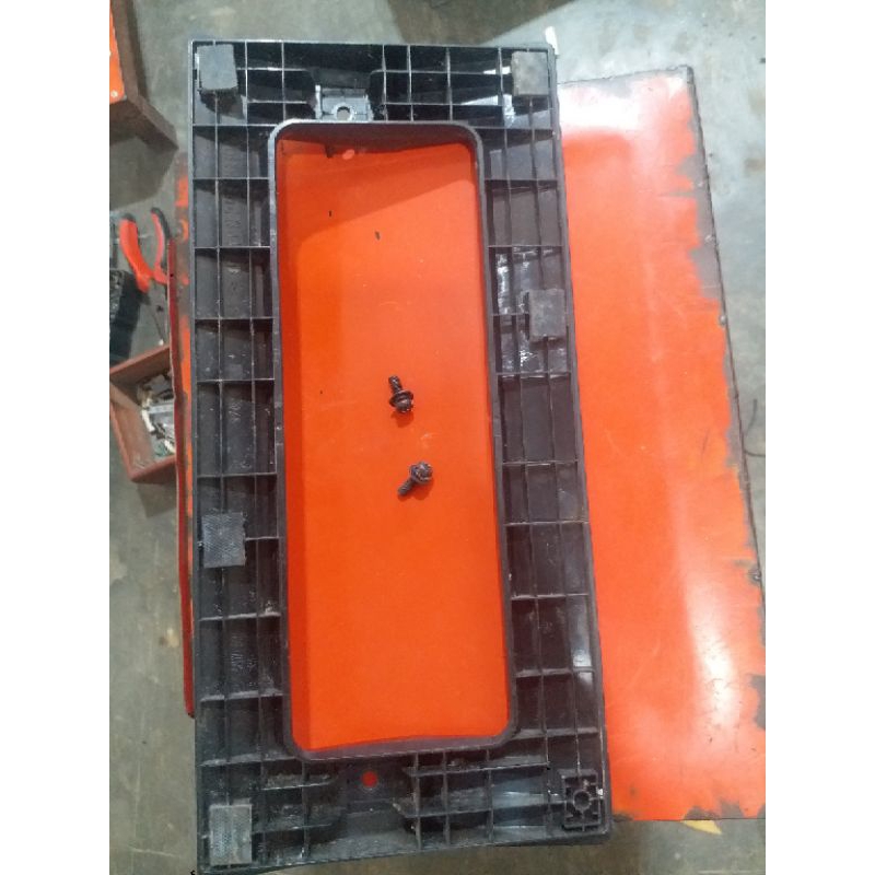 stang kaki tv led sony 32r302c