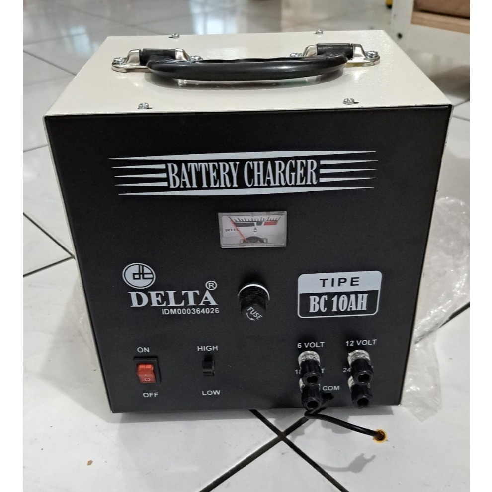 CHARGER AKI DELTA DT 110R AKI MOTOR MOBIL | Alat Chas Aki Motor Atau Mobil Delta Charger DT 110R / B