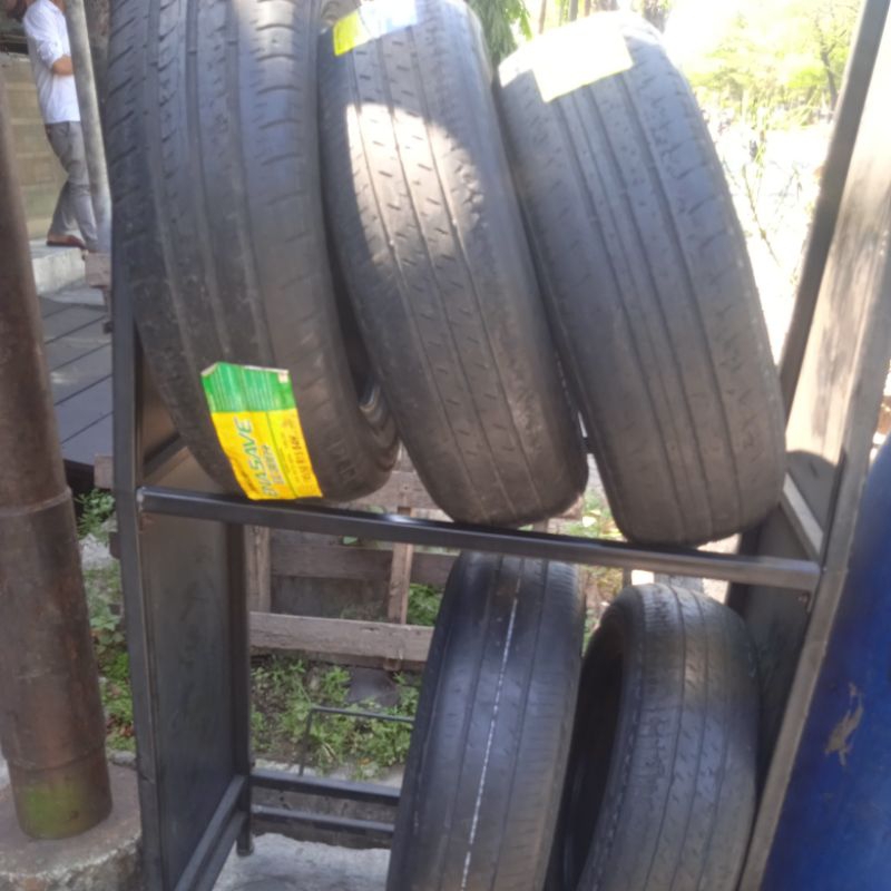 Ban bekas mobil ukuran 185/60 R15